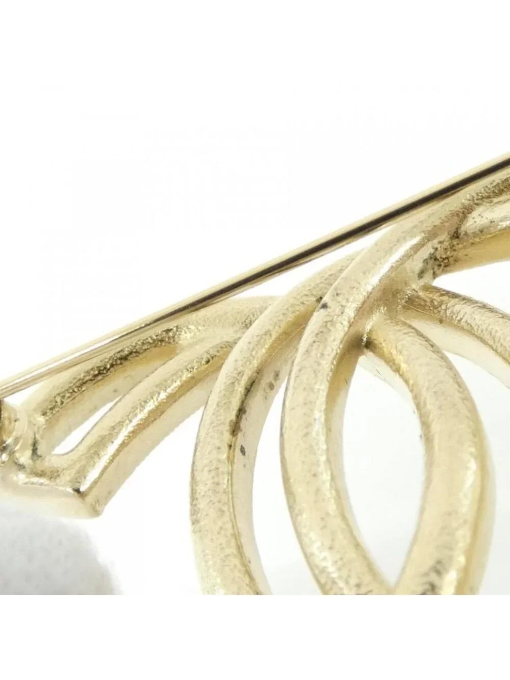 Chanel Brooch Gold - Picture 3 of 5